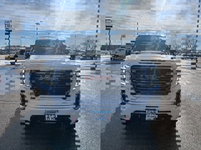 Used 2021 GMC Sierra 1500 AT4 image 8