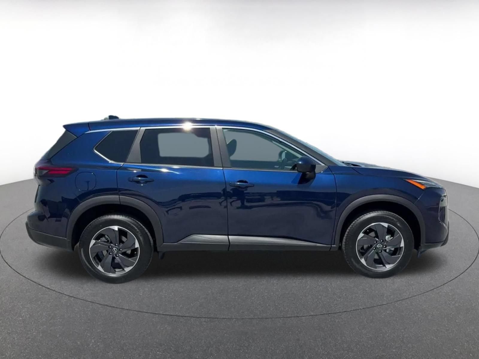 Used 2026 Nissan Rogue SV AWD/4WD image 15