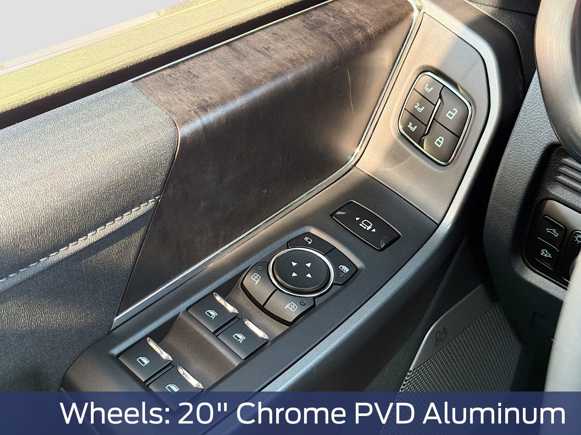 New 2026 Ford F250 Lariat w/ Chrome Package image 25