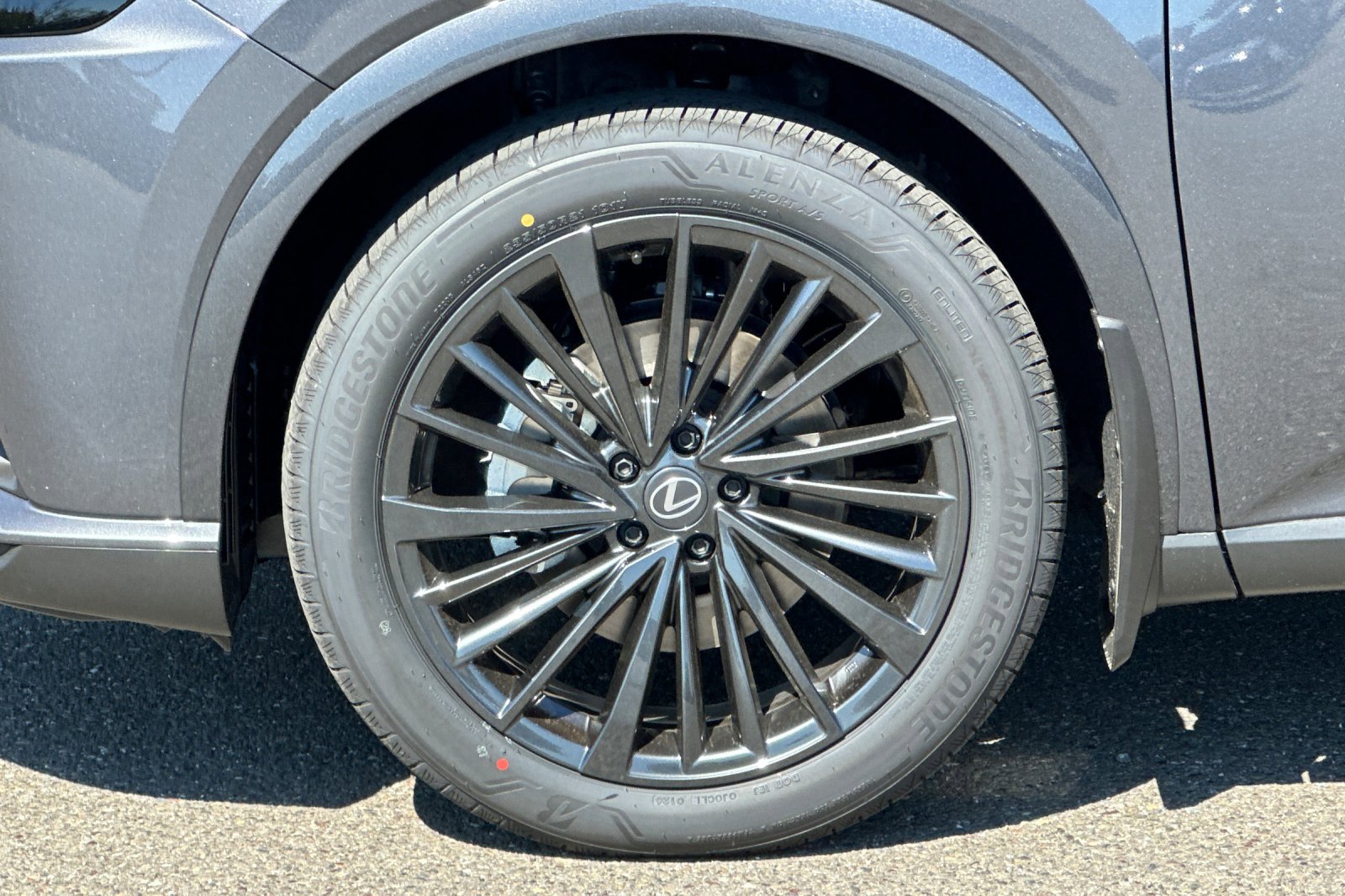 New 2026 Lexus RX 450h AWD image 25
