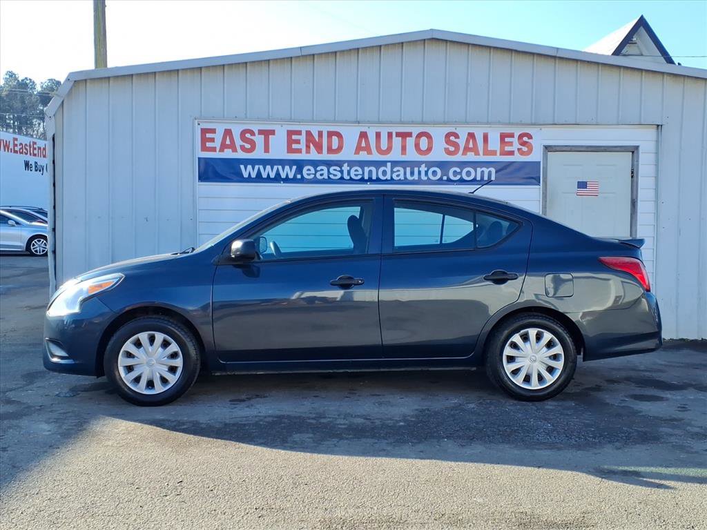 Used 2015 Nissan Versa S Plus image 2