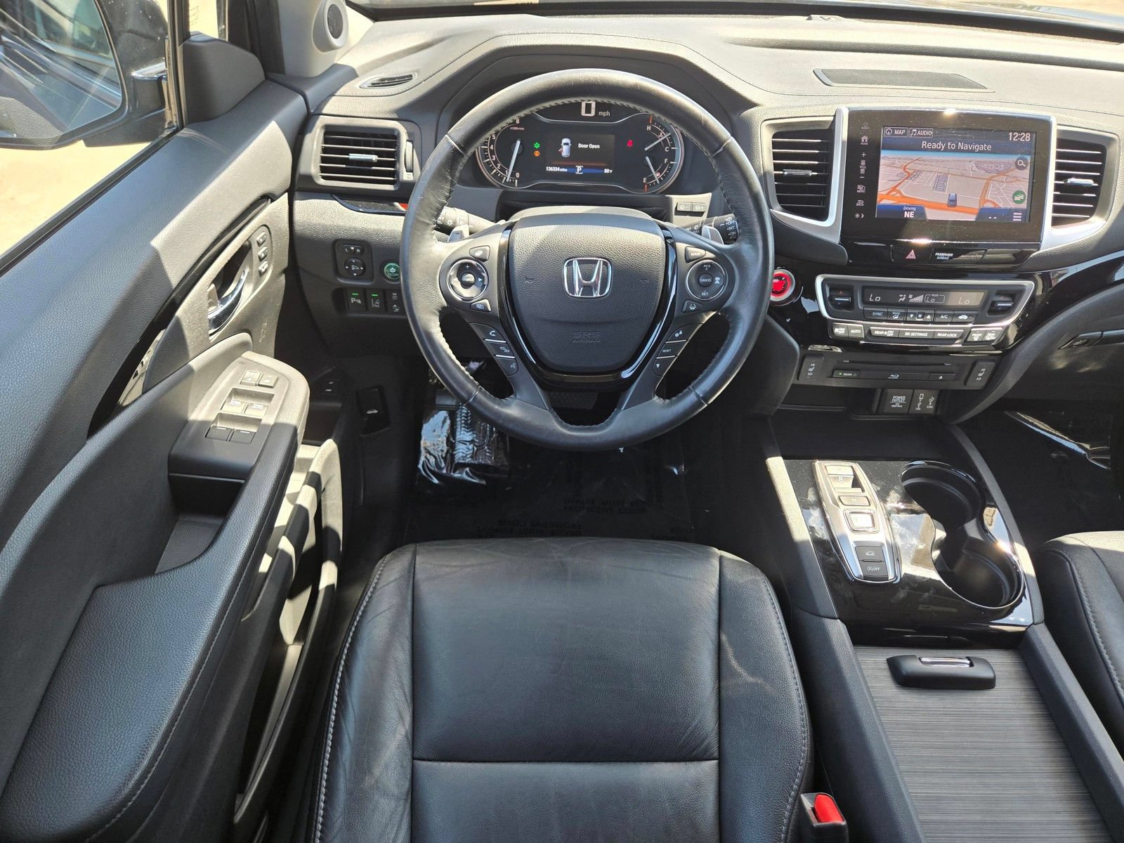 Used 2018 Honda Pilot Touring image 17