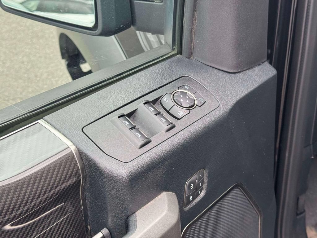 Used 2019 Ford F150 Raptor w/ Equipment Group 802A Luxury AWD/4WD image 19