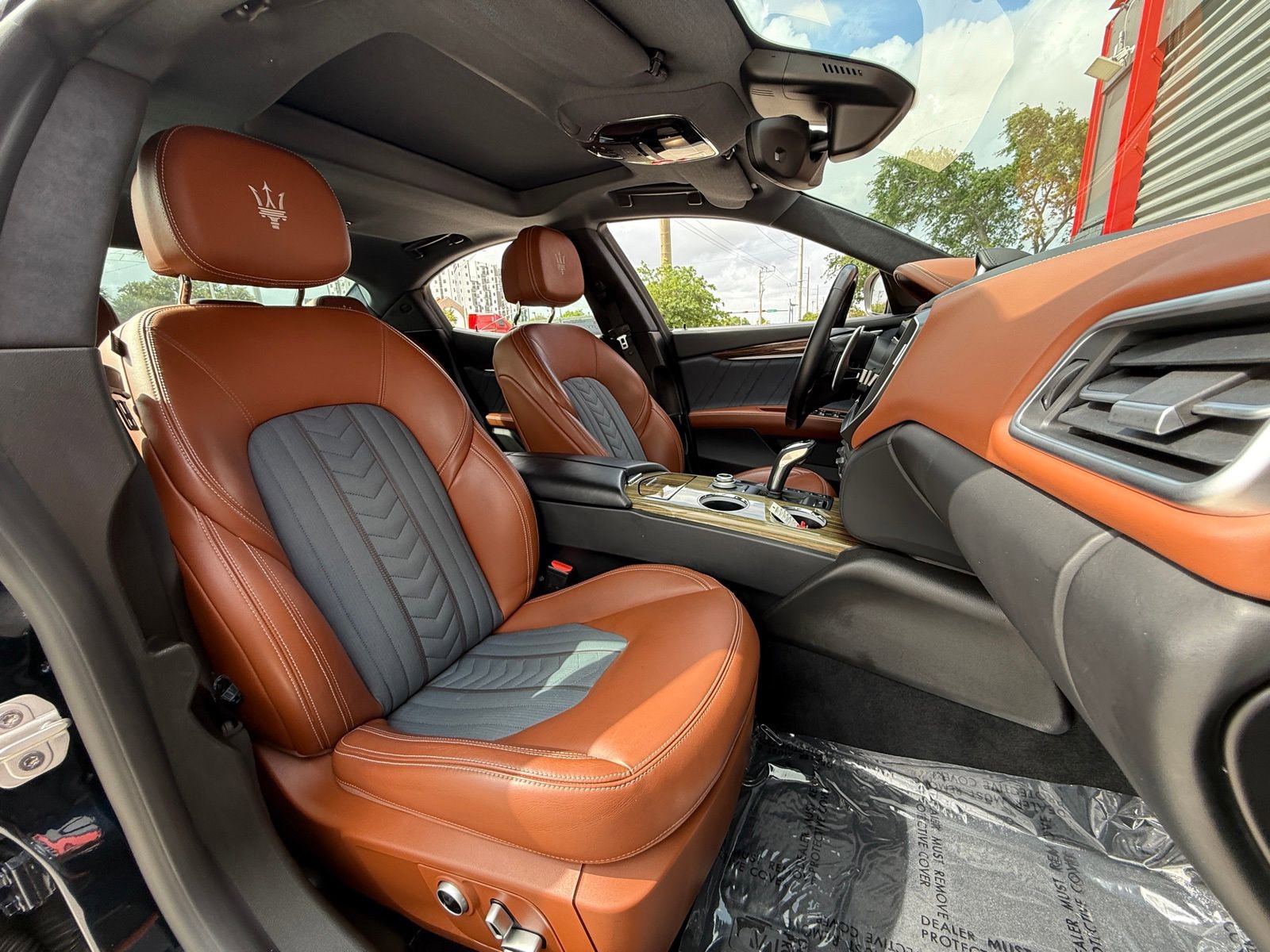 Used 2021 Maserati Ghibli S GranLusso RWD image 19