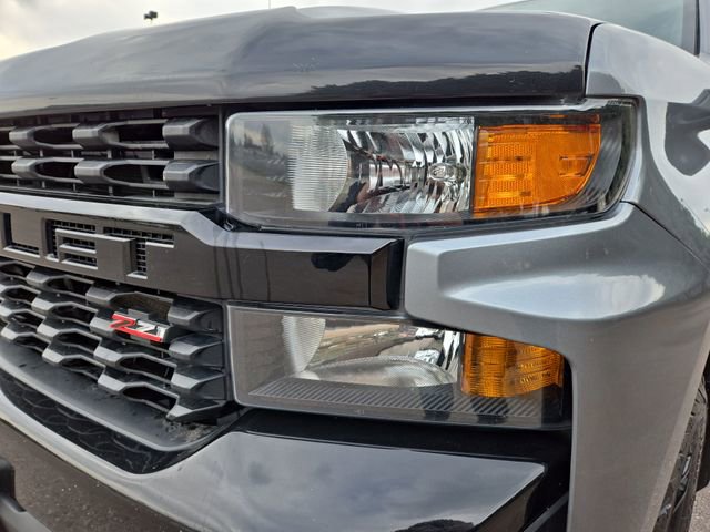 Used 2019 Chevrolet Silverado 1500 Custom Trail Boss w/ Custom Convenience Package AWD/4WD image 7