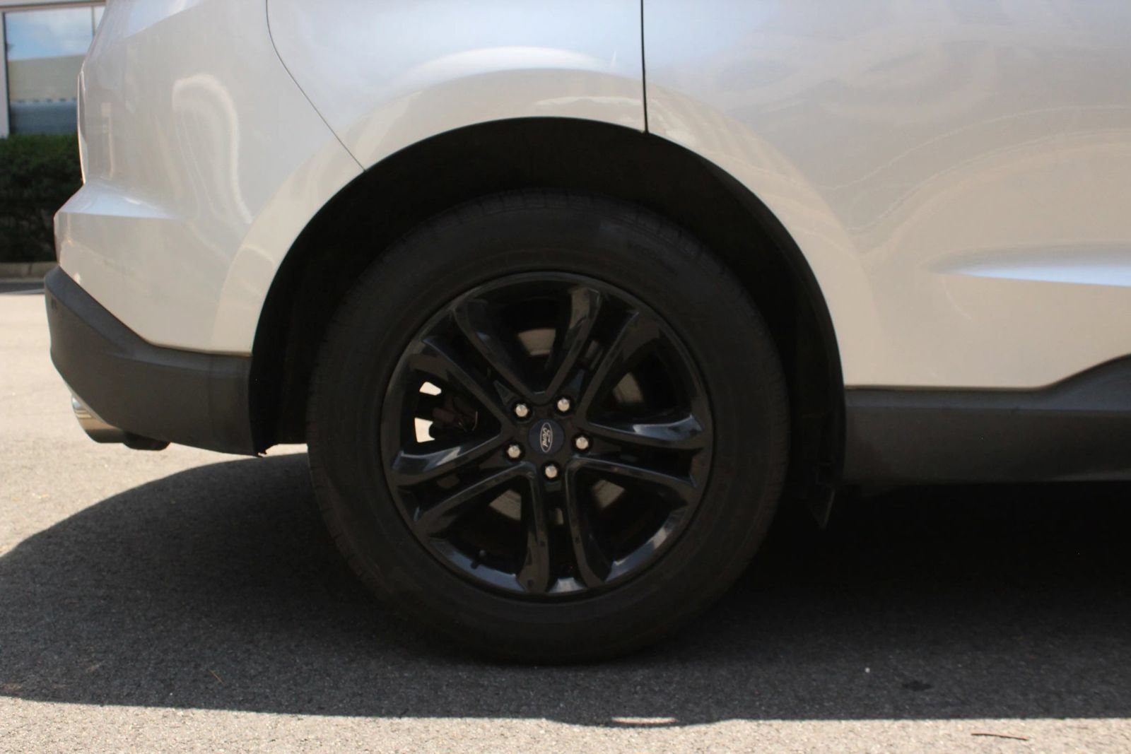 Used 2015 Ford Edge SEL w/ Equipment Group 201A AWD/4WD image 5