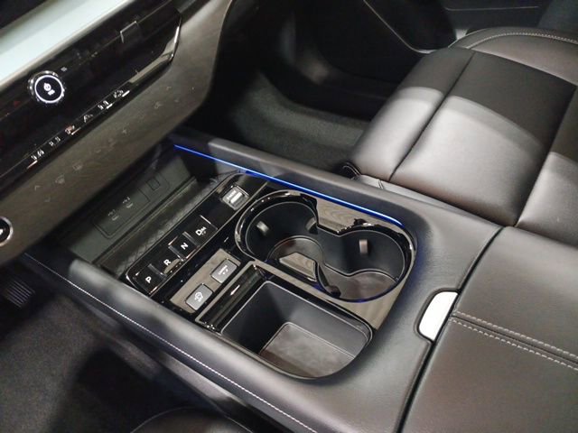 Certified 2025 Nissan Murano SL image 15