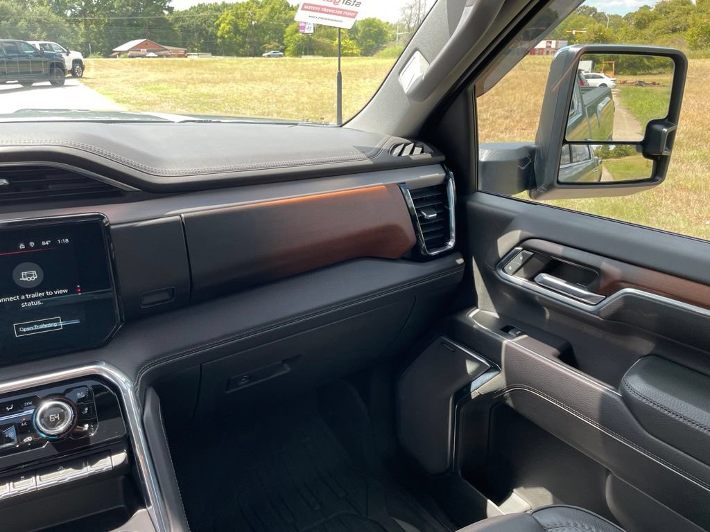 Used 2024 GMC Sierra 2500 Denali w/ Denali Reserve Package AWD/4WD image 35