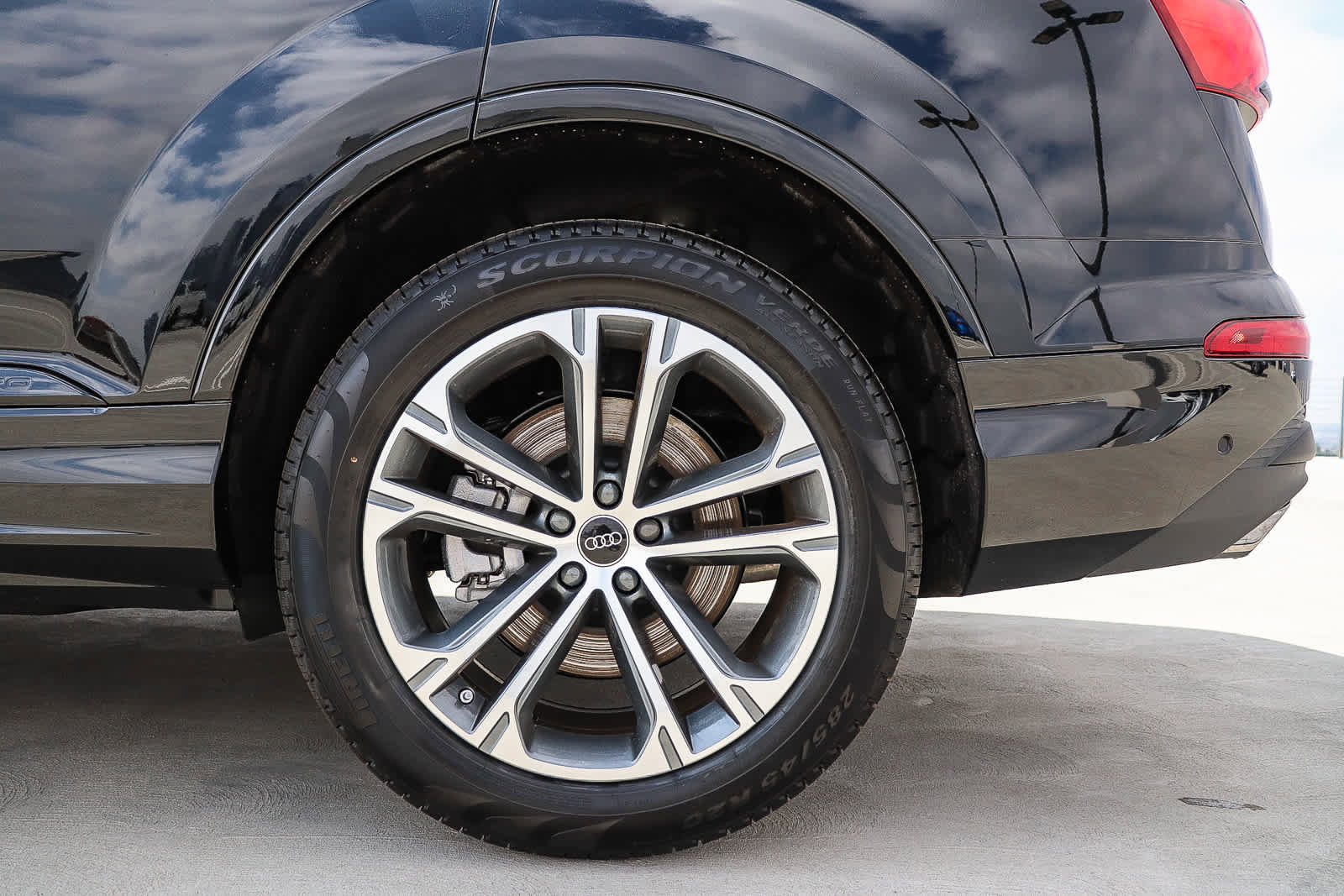 New 2026 Audi Q7 3.0T Premium image 13