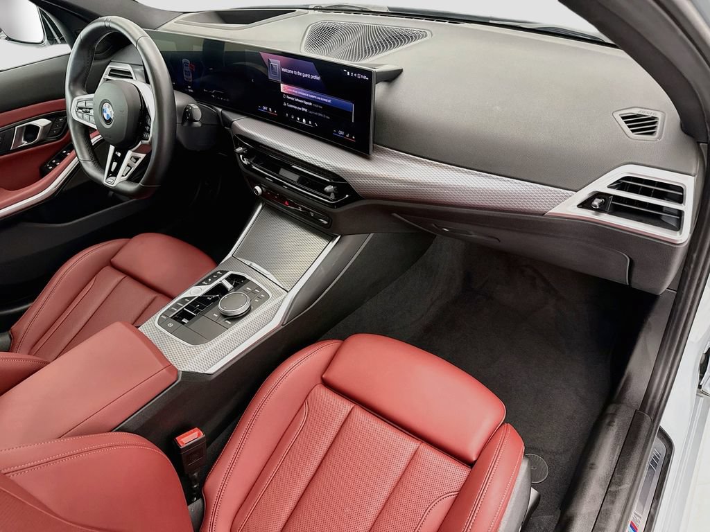 Used 2026 BMW 330i Sedan w/ M Sport Package RWD image 16