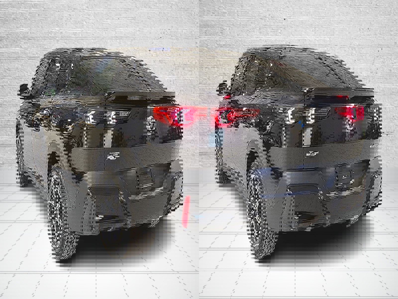 New 2026 BMW X2 xDrive28i w/ Technology Package image 3