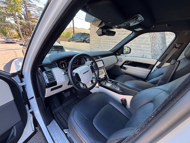 Used 2019 Land Rover Range Rover Supercharged AWD/4WD image 28
