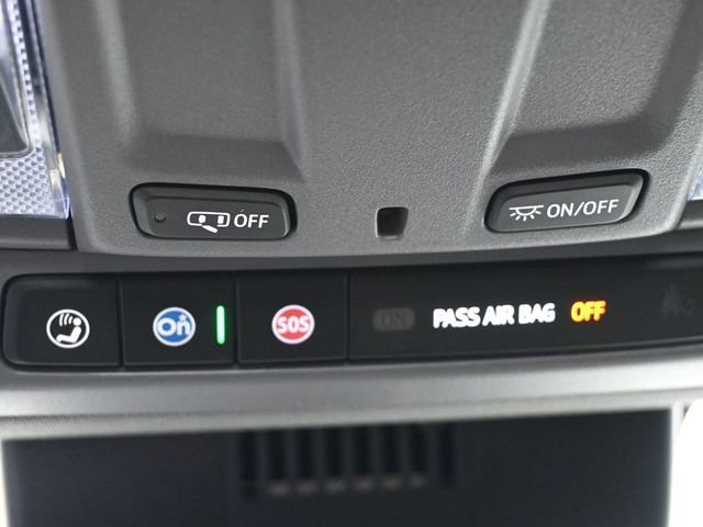 New 2026 Chevrolet Silverado 1500 Custom Trail Boss w/ LPO, Dark Essentials Package image 32