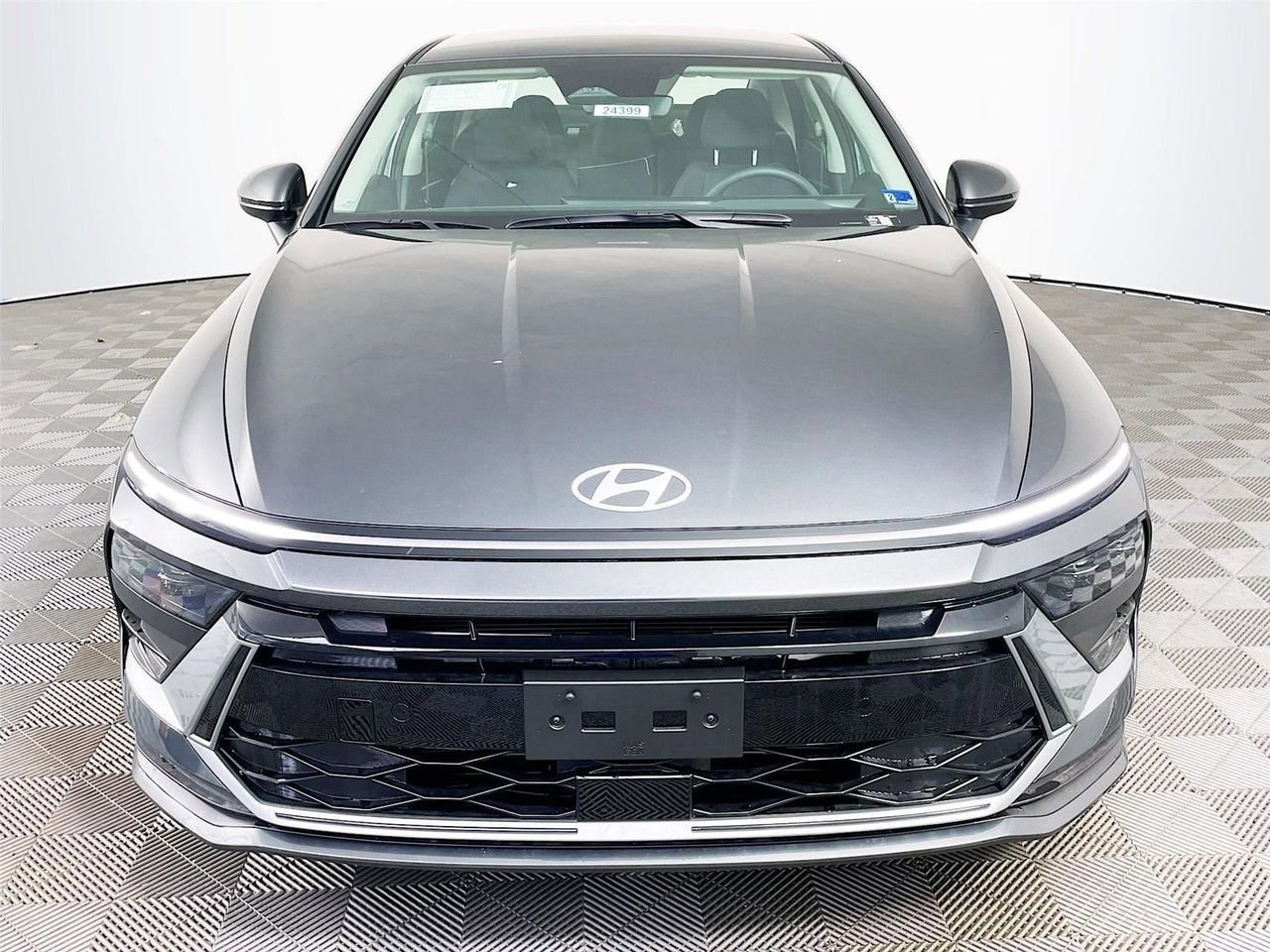 New 2026 Hyundai Sonata SE FWD image 2