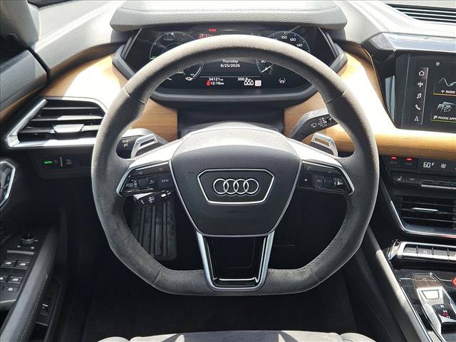 Used 2023 Audi e-tron GT Prestige w/ Prestige Package AWD/4WD image 18