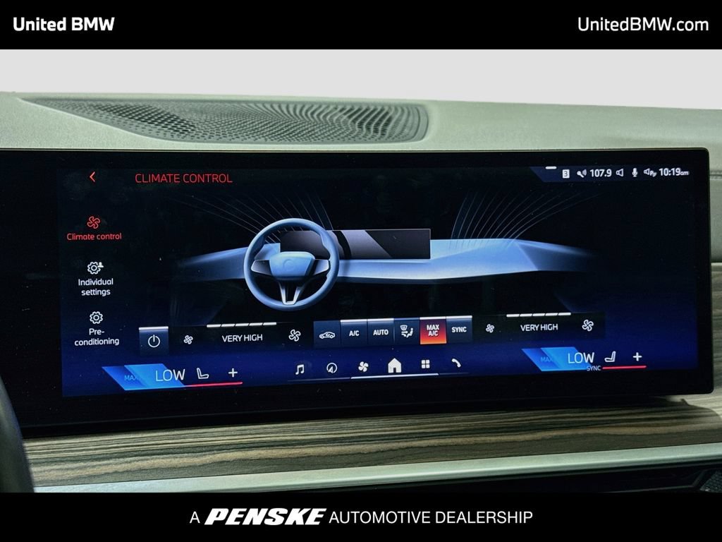 Used 2024 BMW X5 sDrive40i w/ M Sport Package RWD image 18