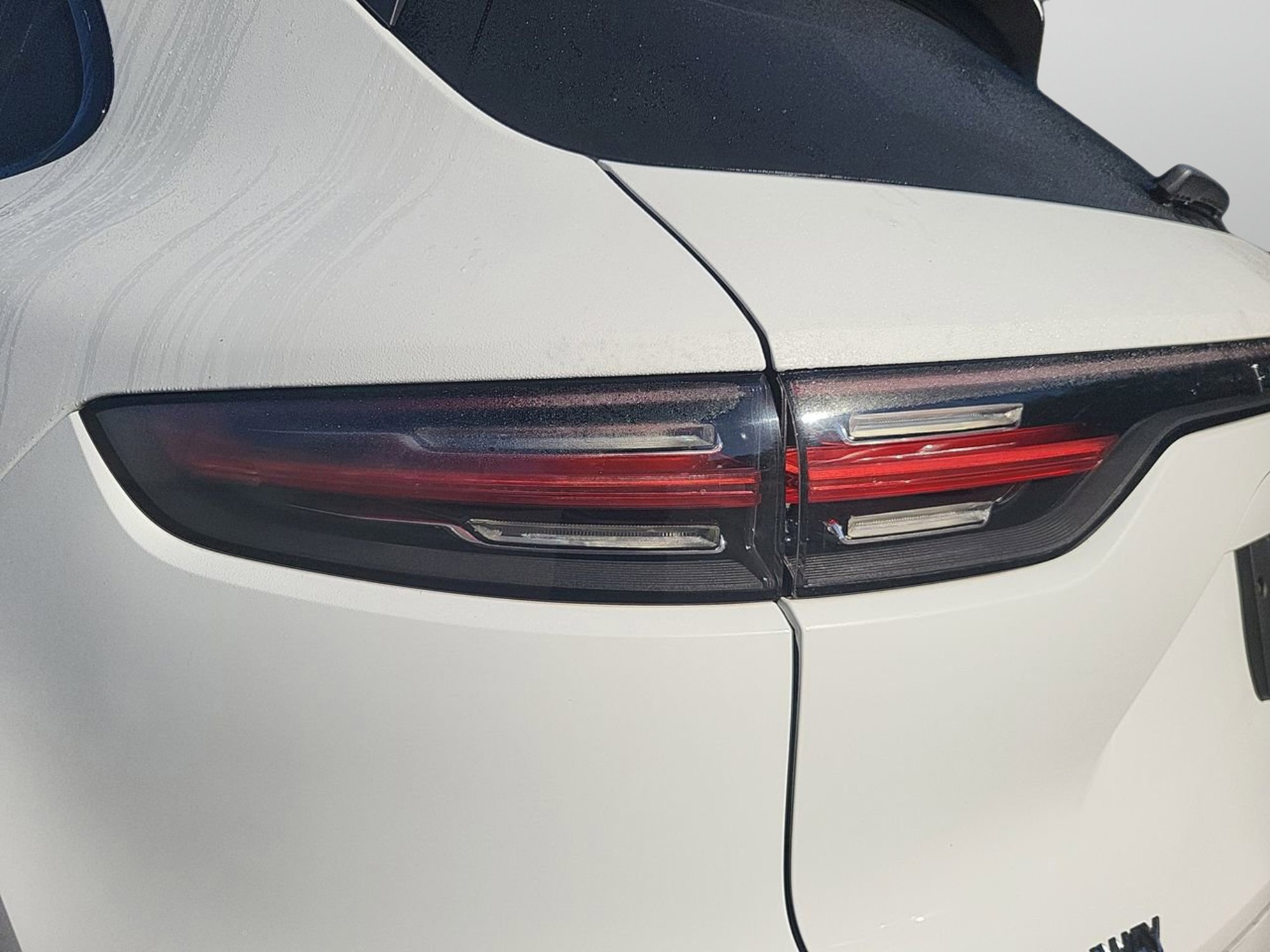 Used 2019 Porsche Cayenne image 6