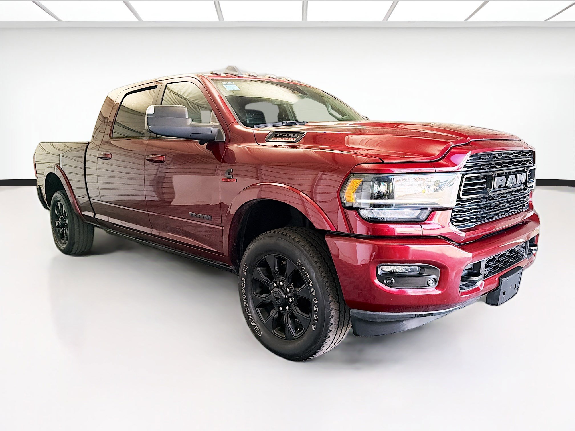 Used 2022 RAM 3500 Limited image 3