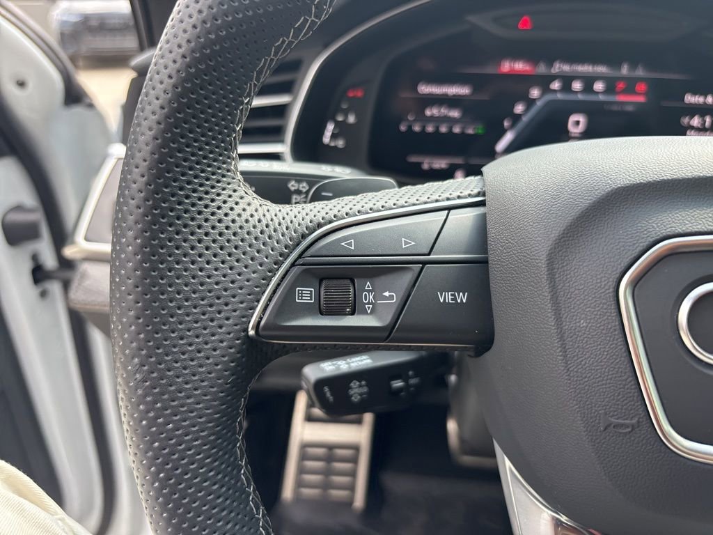 Certified 2023 Audi SQ7 Premium Plus w/ Executive Package AWD/4WD image 24