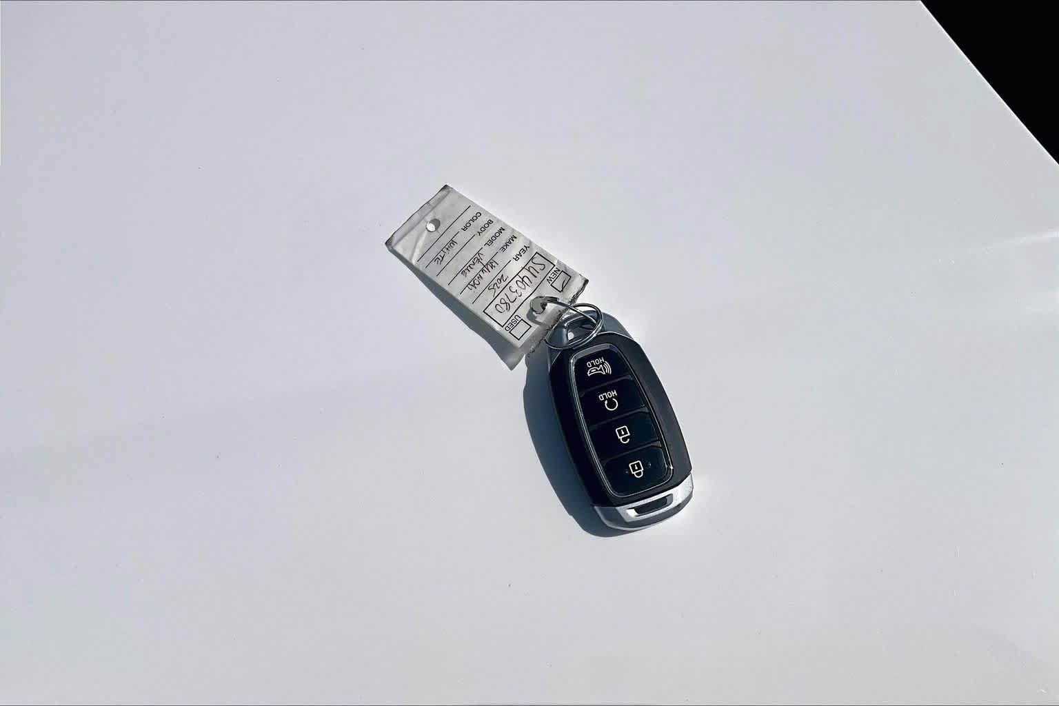 Used 2025 Hyundai Venue Limited FWD image 15