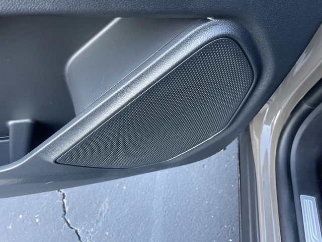 New 2026 Ford Explorer ST-Line w/ ST-Line Street Pack image 24