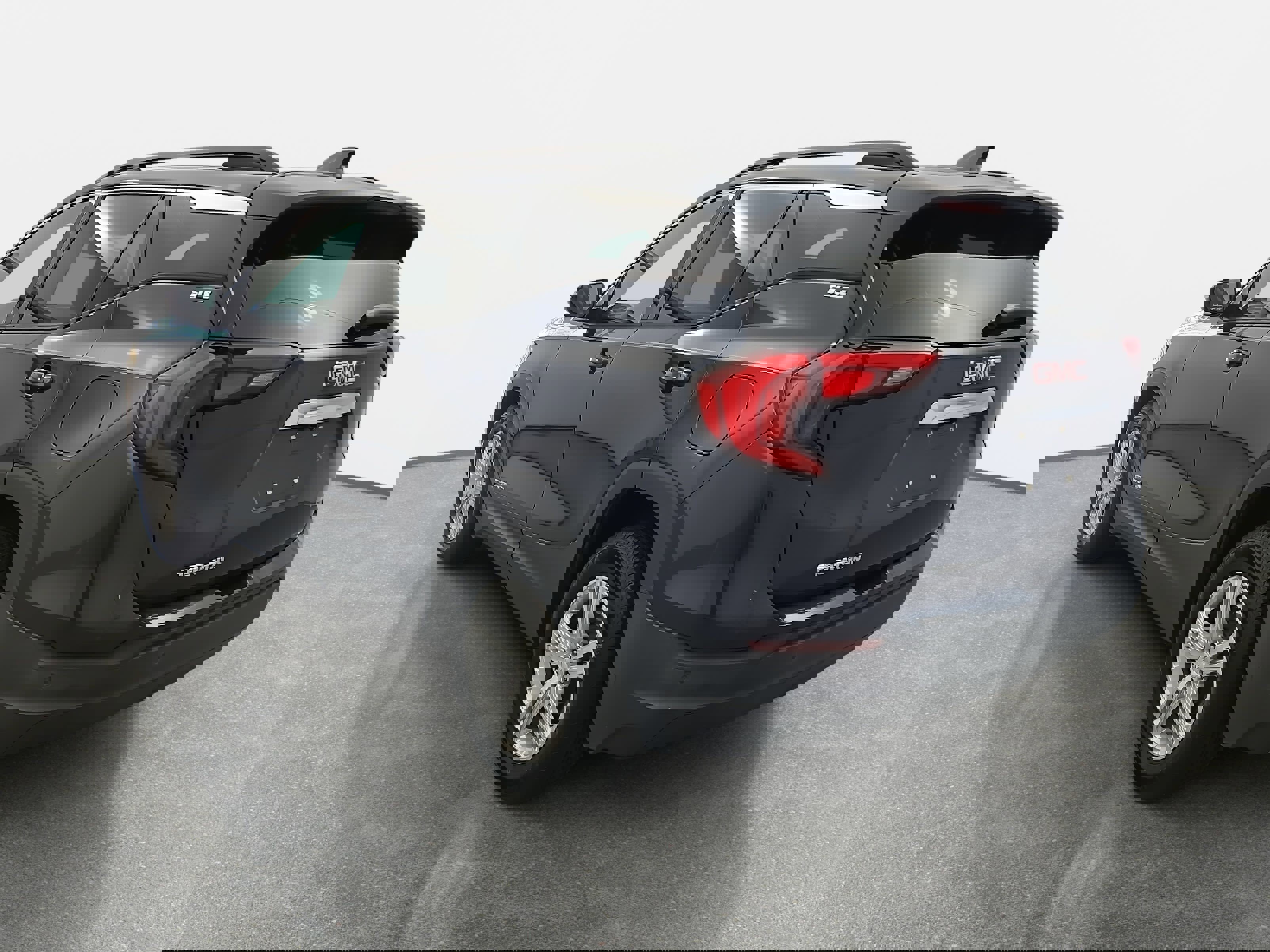 Used 2019 GMC Terrain SLE w/ Driver Convenience Package image 5