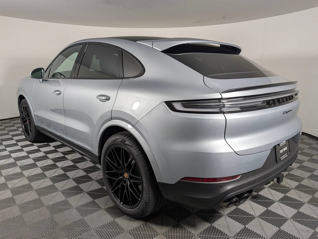New 2026 Porsche Cayenne Coupe AWD/4WD image 3
