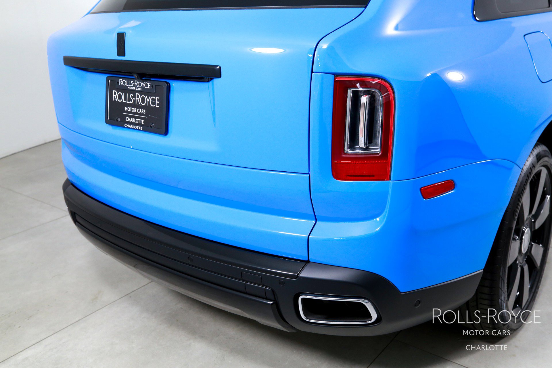 Used 2023 Rolls-Royce Cullinan image 45