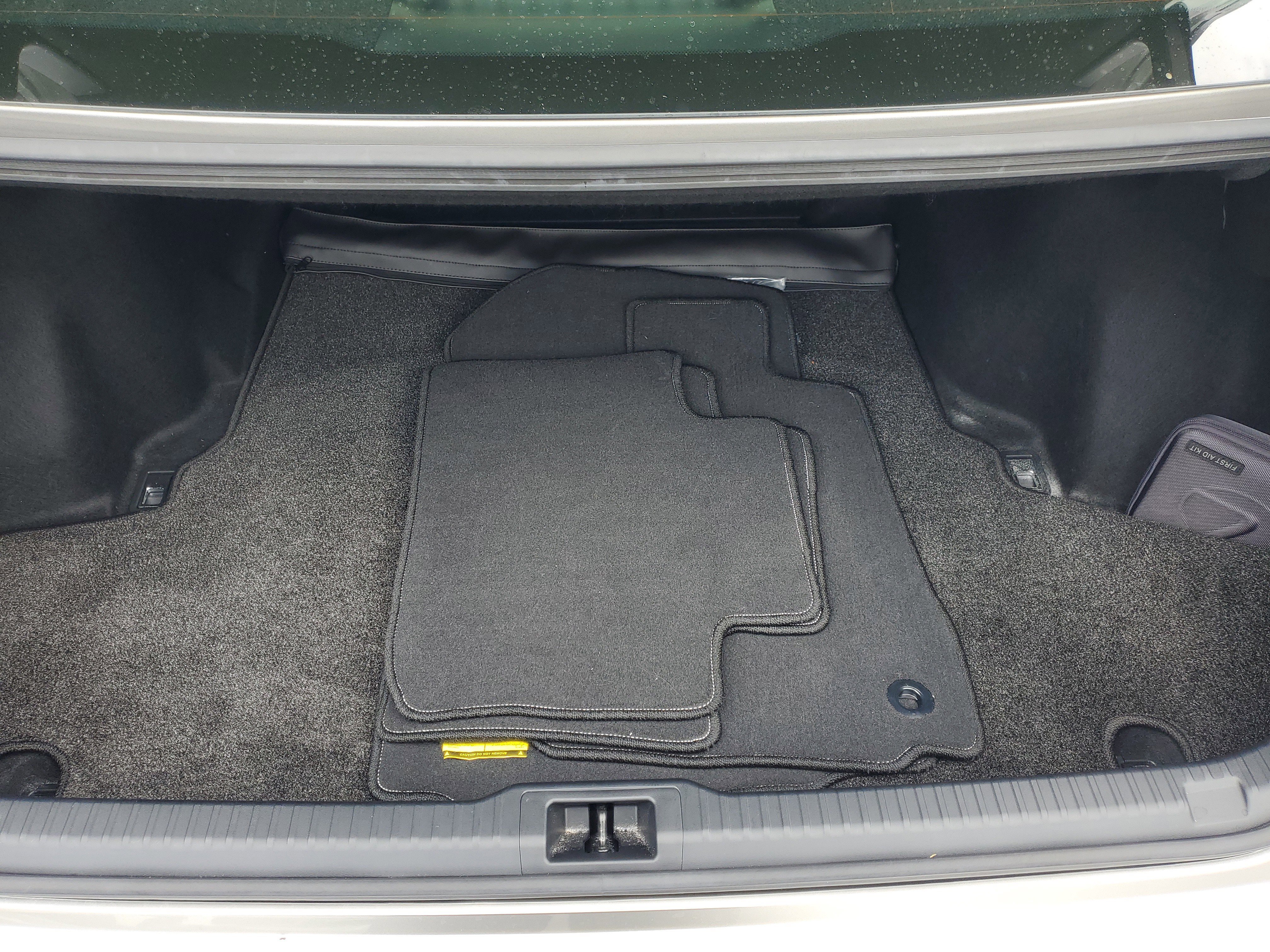 Certified 2023 Lexus IS 300 w/ Comfort Package image 9