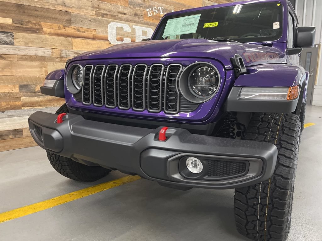 New 2026 Jeep Gladiator Rubicon w/ Steel Power Dome Hood Package AWD/4WD image 14
