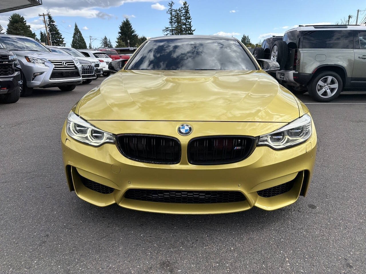 Used 2017 BMW M4 Coupe RWD image 15