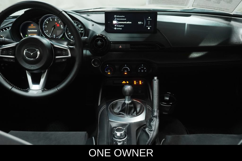 Used 2025 MAZDA MX-5 Miata Club w/ Brembo/BBS Recaro Package RWD image 3