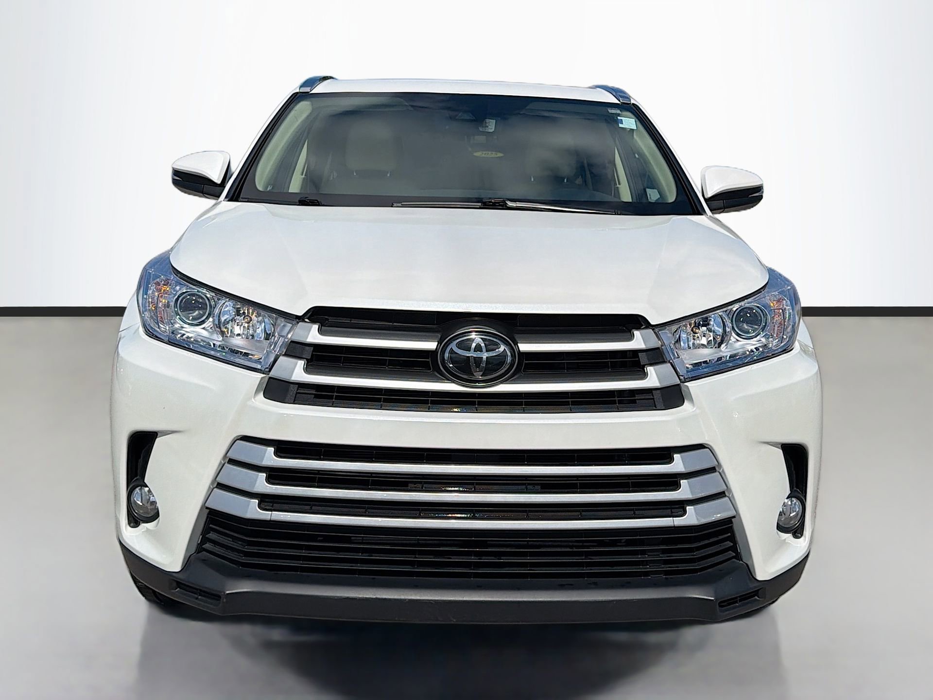 Used 2019 Toyota Highlander XLE image 9