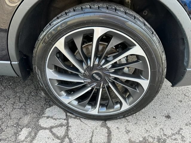 Used 2023 Lincoln Aviator Reserve w/ Equipment Group 201A AWD/4WD image 10