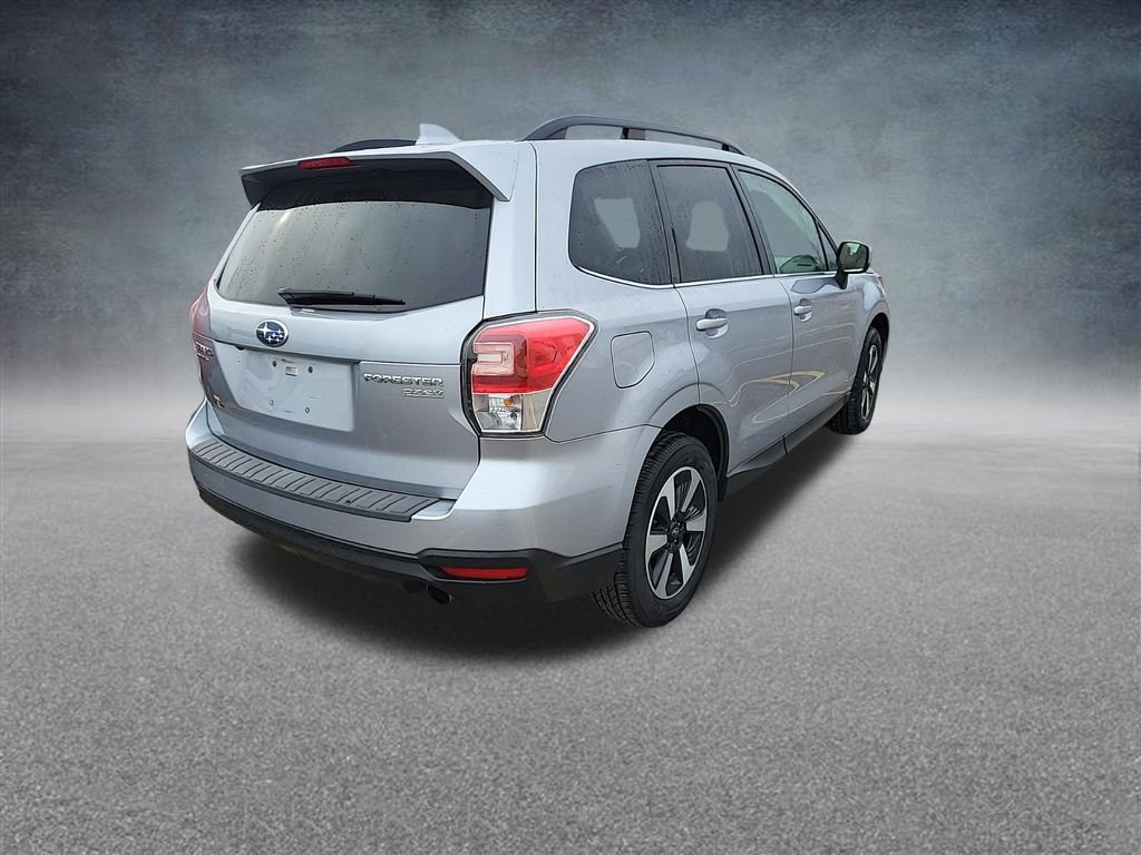 Used 2017 Subaru Forester 2.5i Limited w/ Popular Package #2 image 5