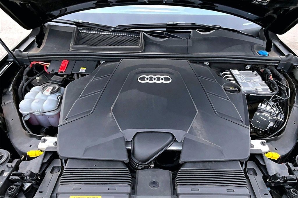 Used 2023 Audi Q7 3.0T Premium Plus image 9