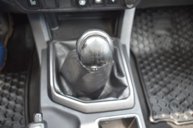 Used 2018 Toyota Tacoma SR5 AWD/4WD image 4