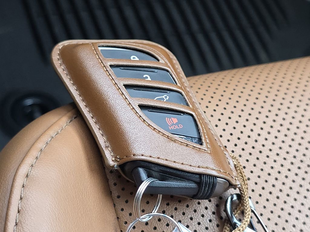 Used 2019 Lexus UX 250h image 29