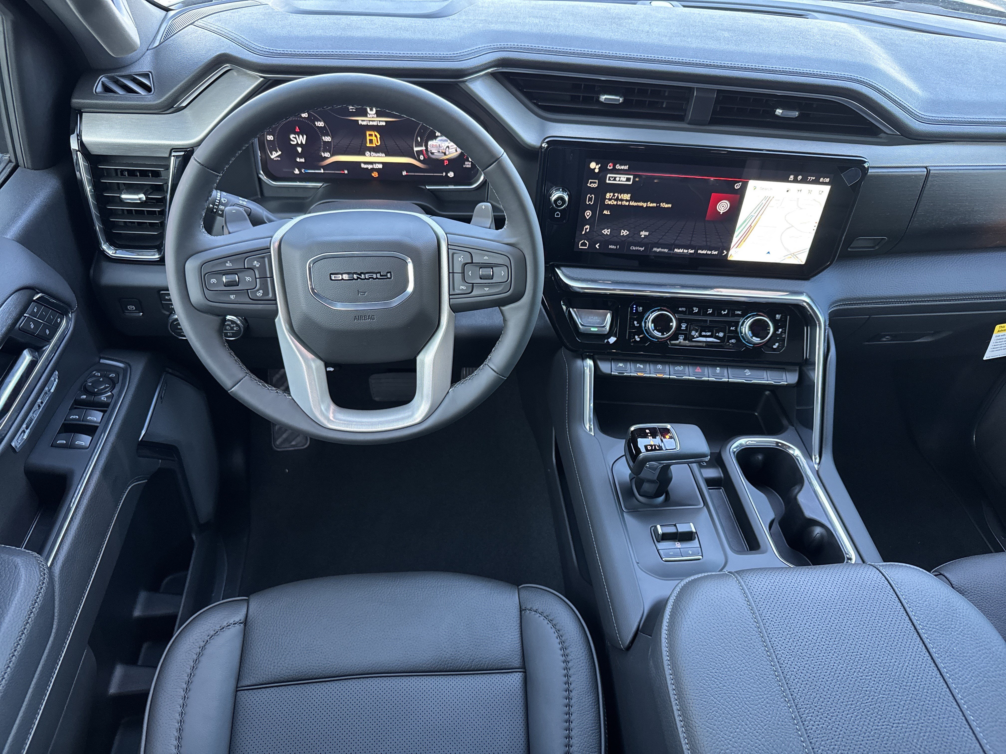 New 2026 GMC Sierra 1500 Denali w/ Denali Reserve Package AWD/4WD image 18