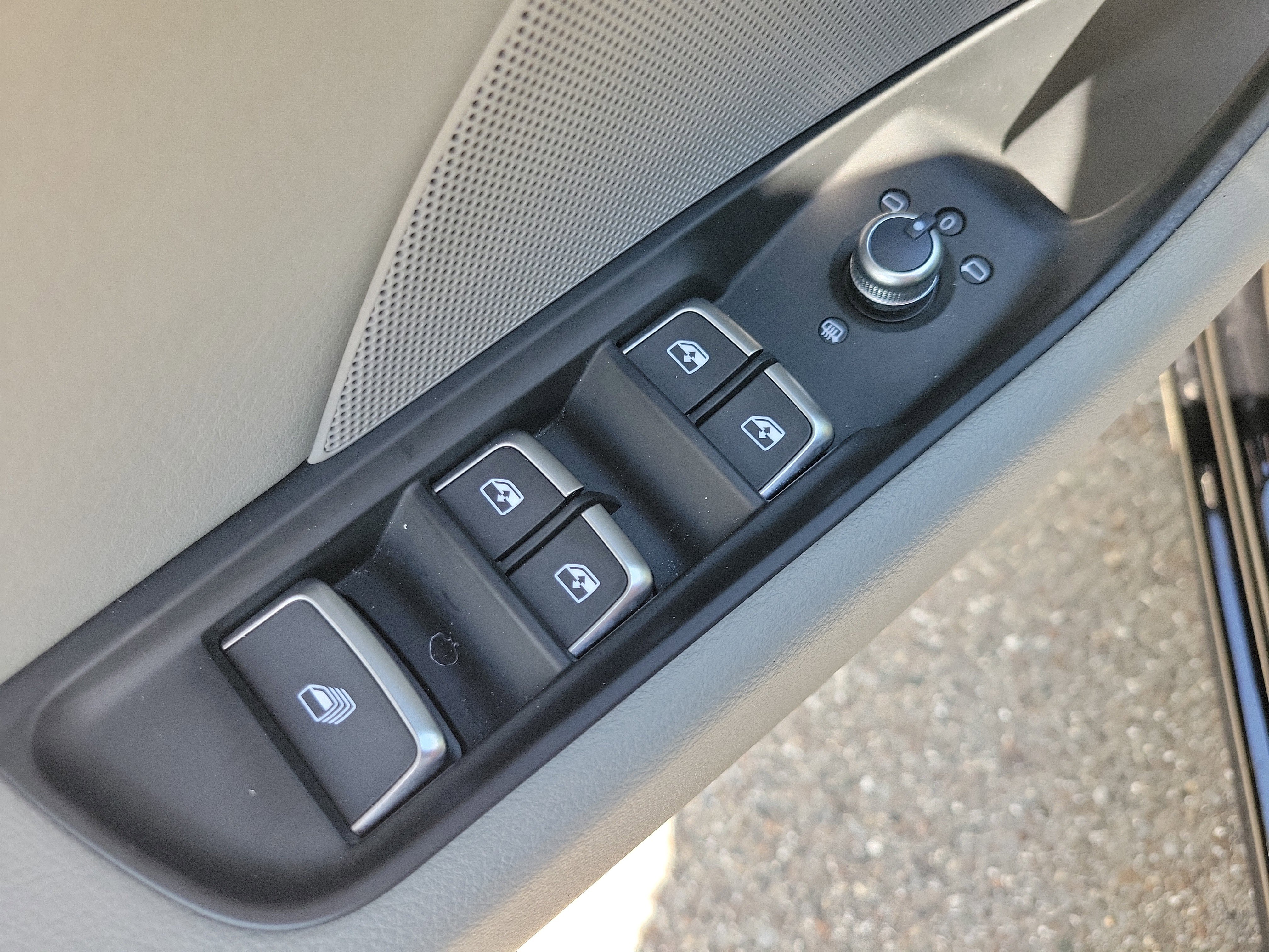 Used 2018 Audi A3 2.0T Premium FWD image 16