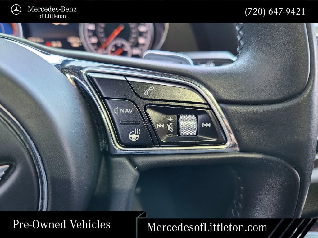 Used 2018 Bentley Bentayga AWD/4WD image 28