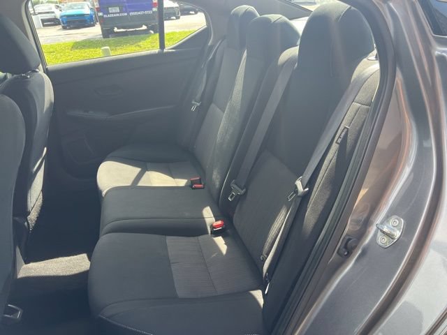 Used 2024 Nissan Sentra SV FWD image 18