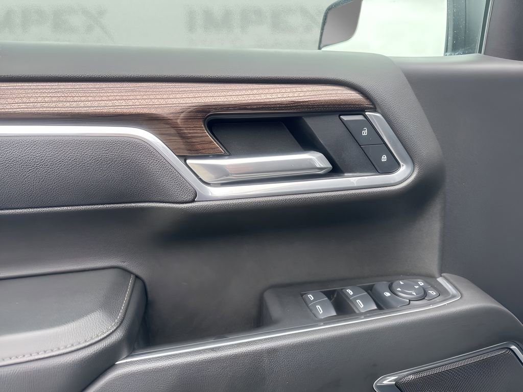 Used 2025 Chevrolet Silverado 1500 LT w/ Work Truck Package image 27