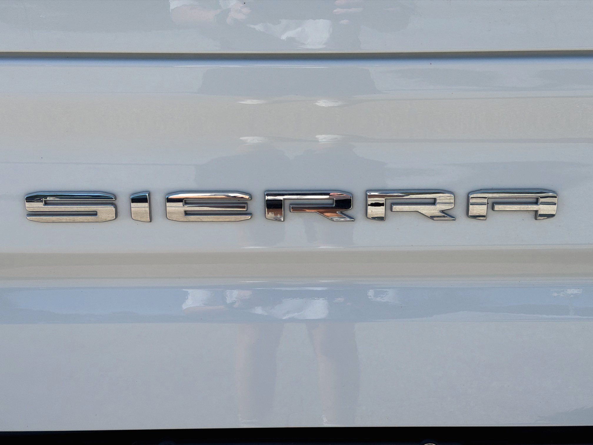 Used 2024 GMC Sierra 1500 SLT AWD/4WD image 11