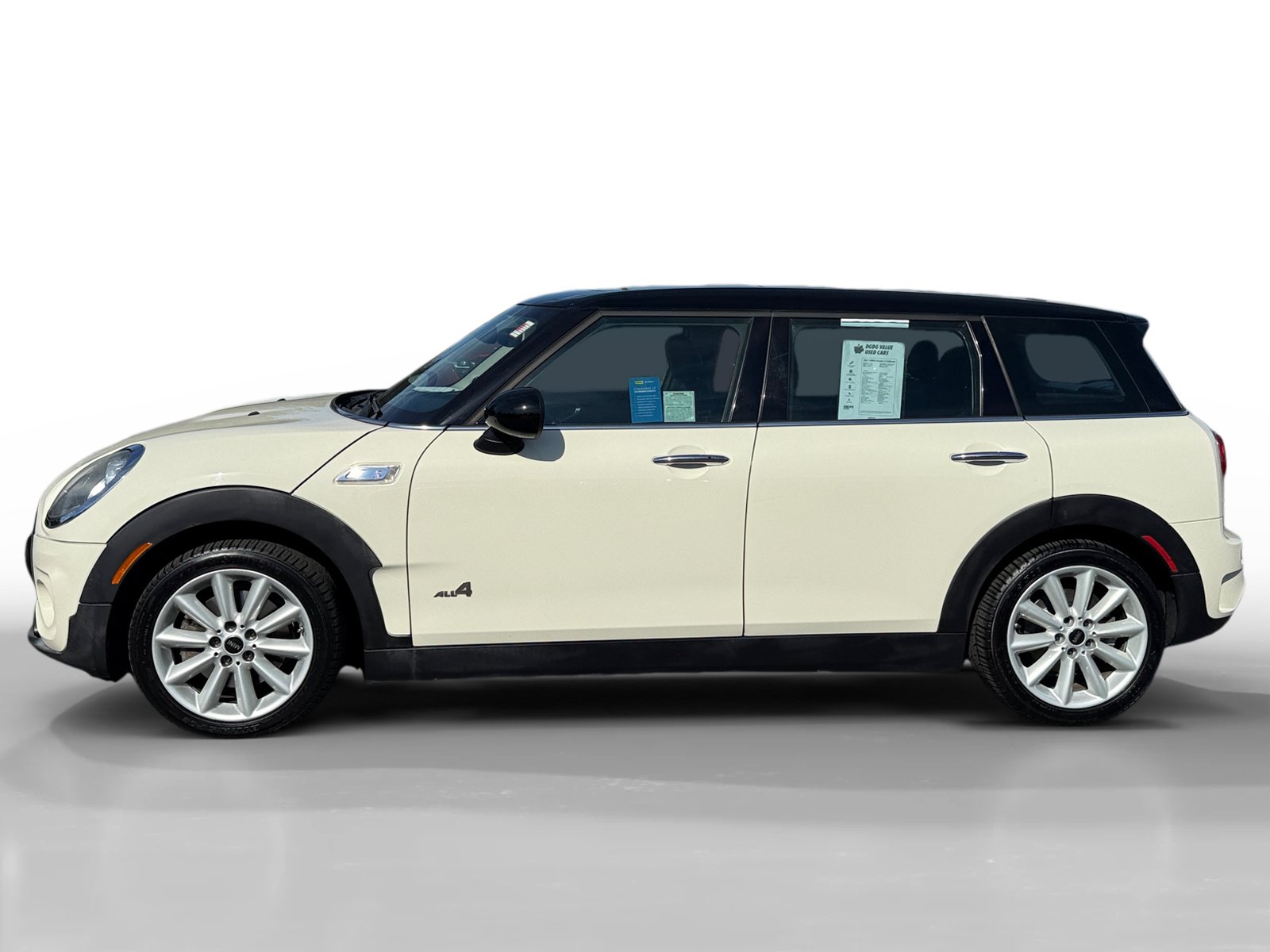 Used 2017 MINI Cooper Clubman S AWD/4WD image 2