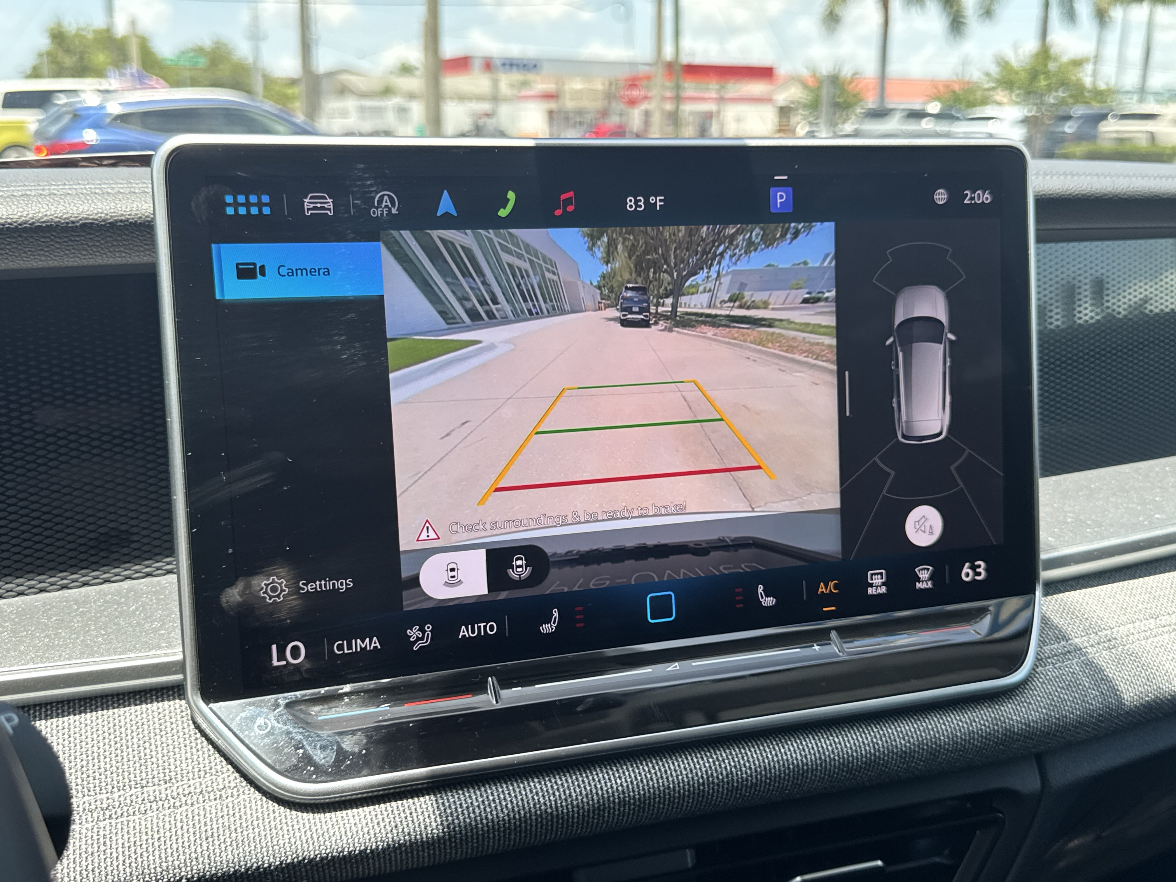 Certified 2025 Volkswagen Tiguan S FWD image 23
