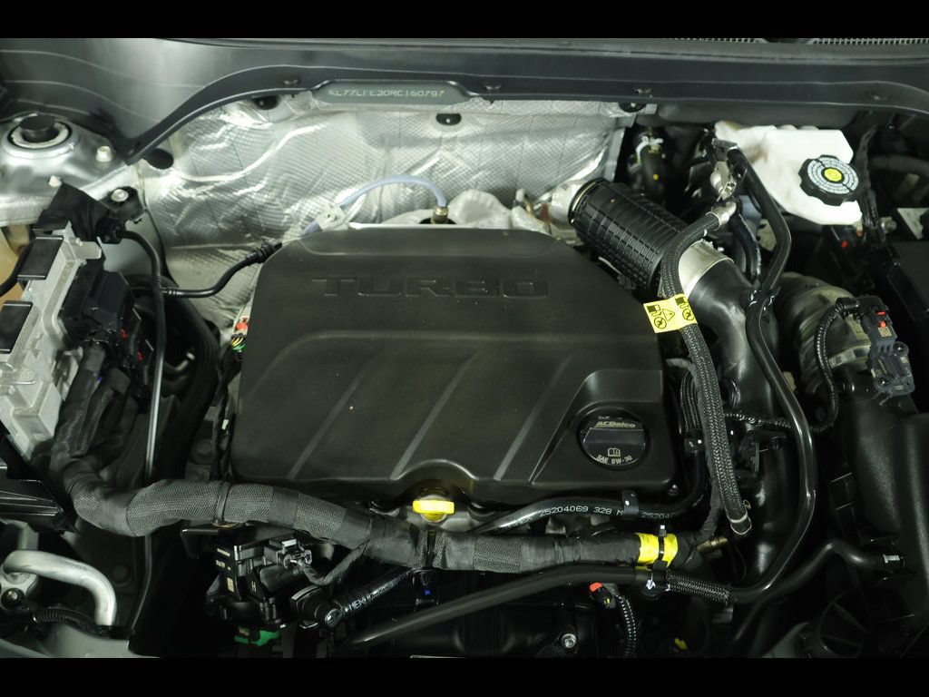 Used 2024 Chevrolet Trax LS w/ LS Convenience Package FWD image 18