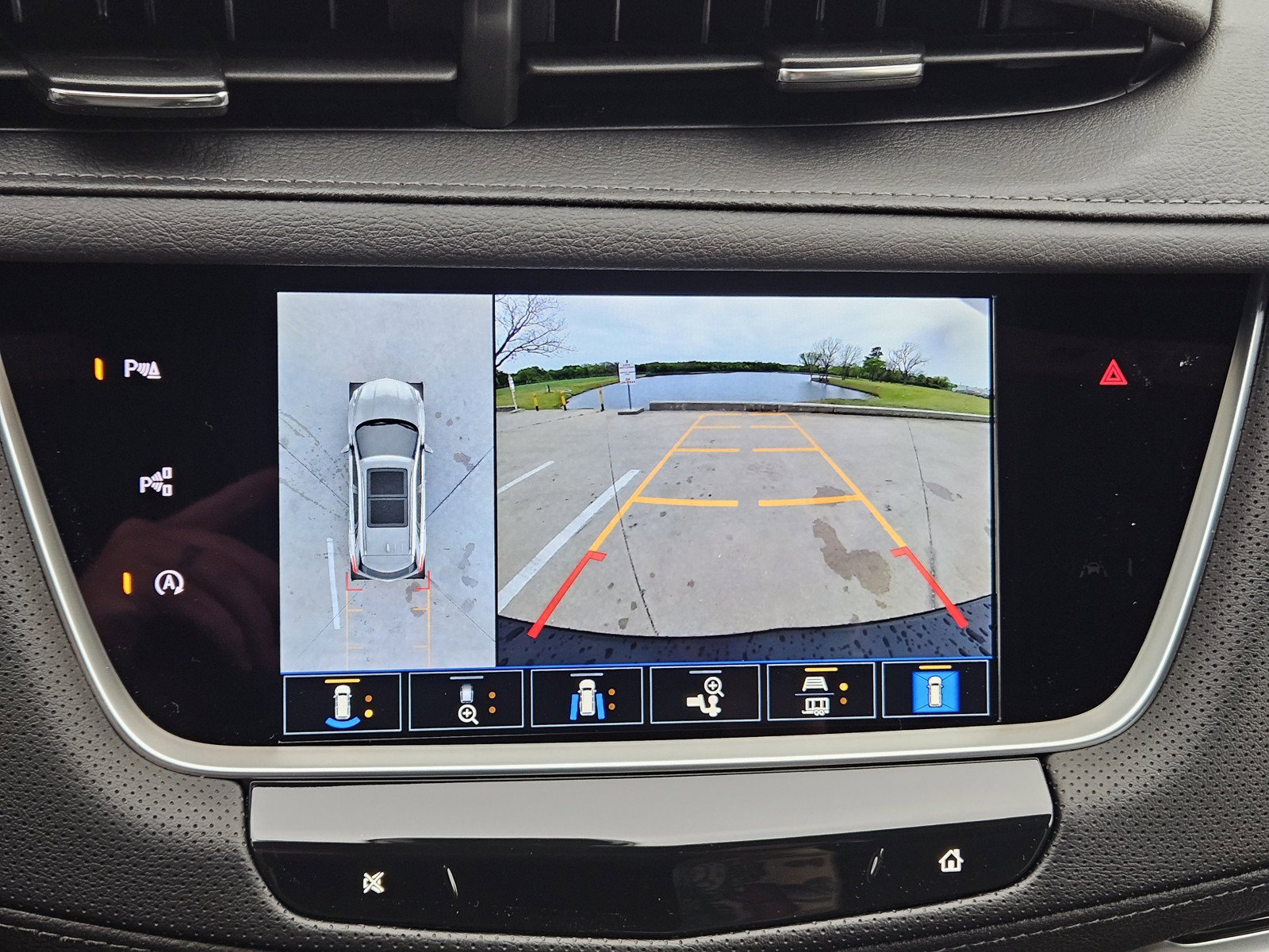 New 2026 Cadillac XT5 Premium Luxury w/ Driver Assist Package AWD/4WD image 13