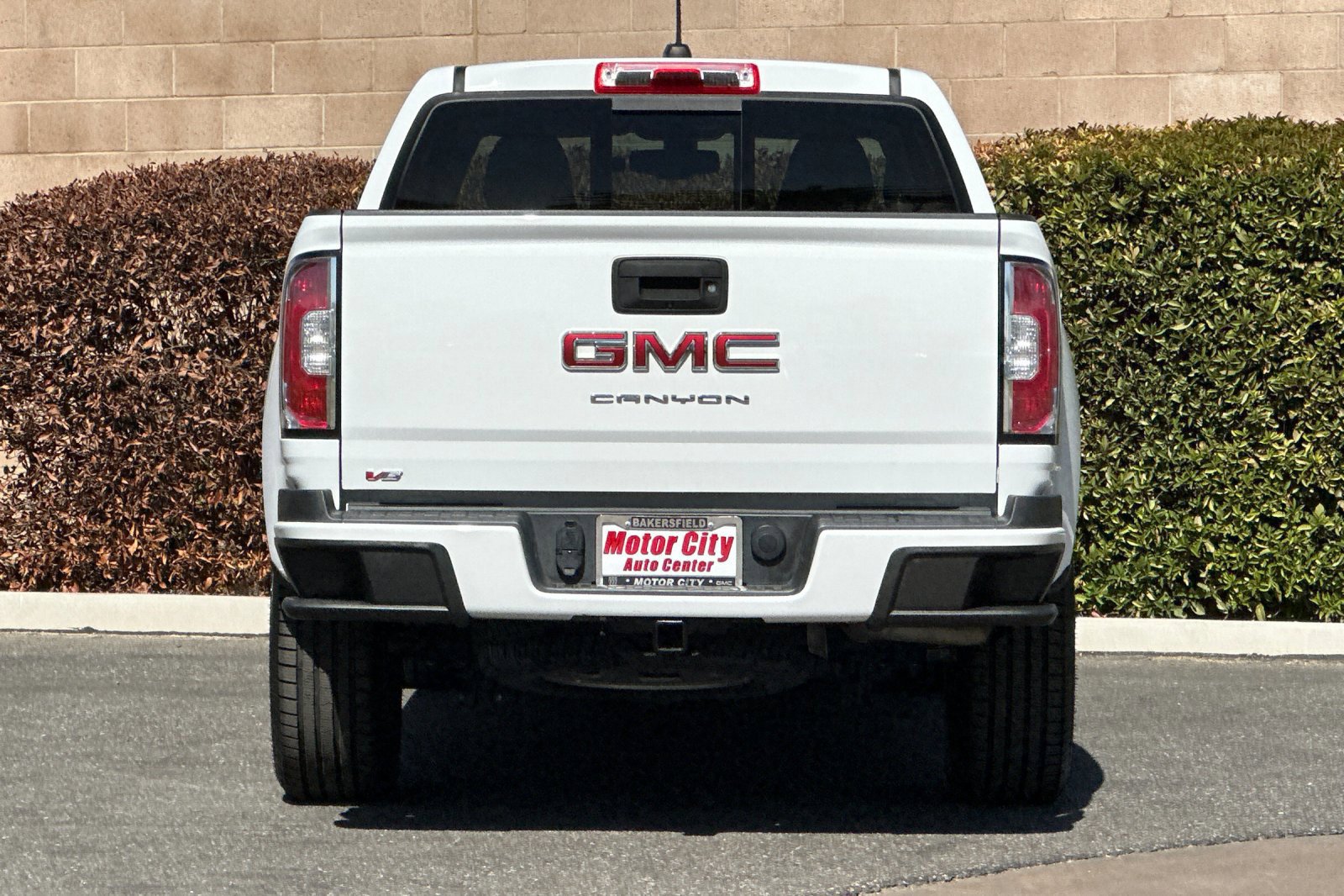Certified 2022 GMC Canyon Elevation w/ Trailering Package RWD image 5