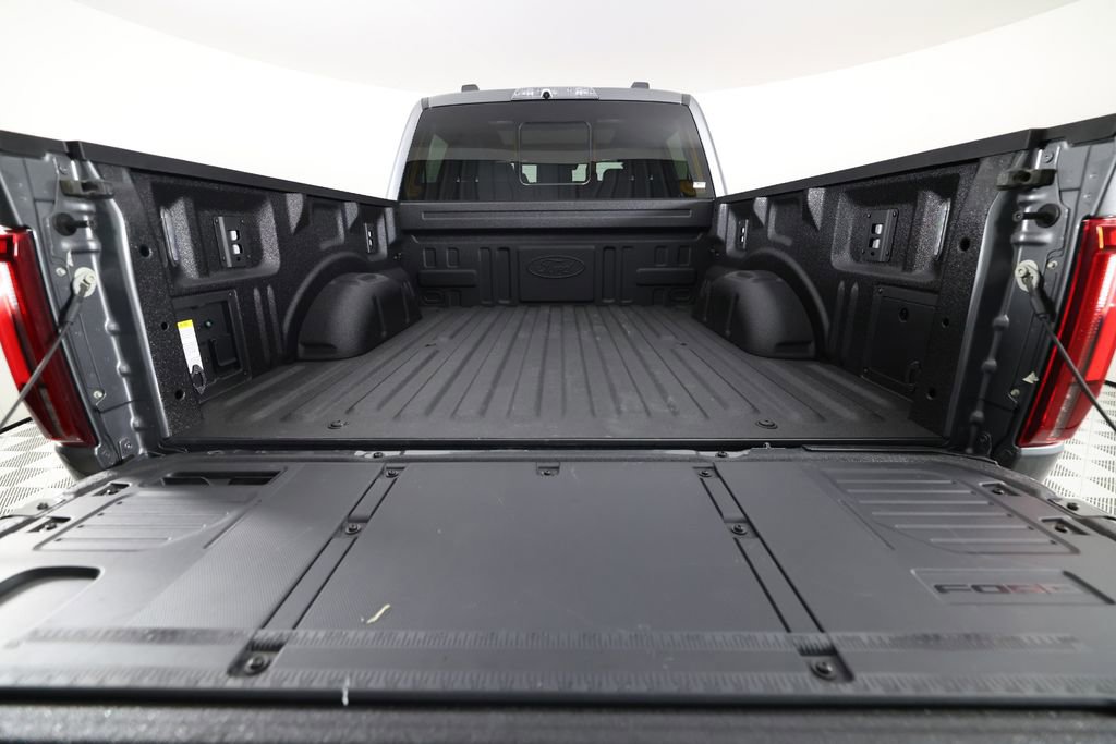 Used 2025 Ford F150 Raptor AWD/4WD image 7